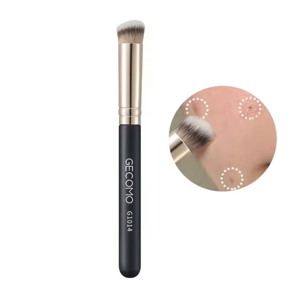 Gecomo Concealer Brush, Soft Bristles Skin Friendly Non Irritating Secure Grip Comfortable Handle Smooth Blendable